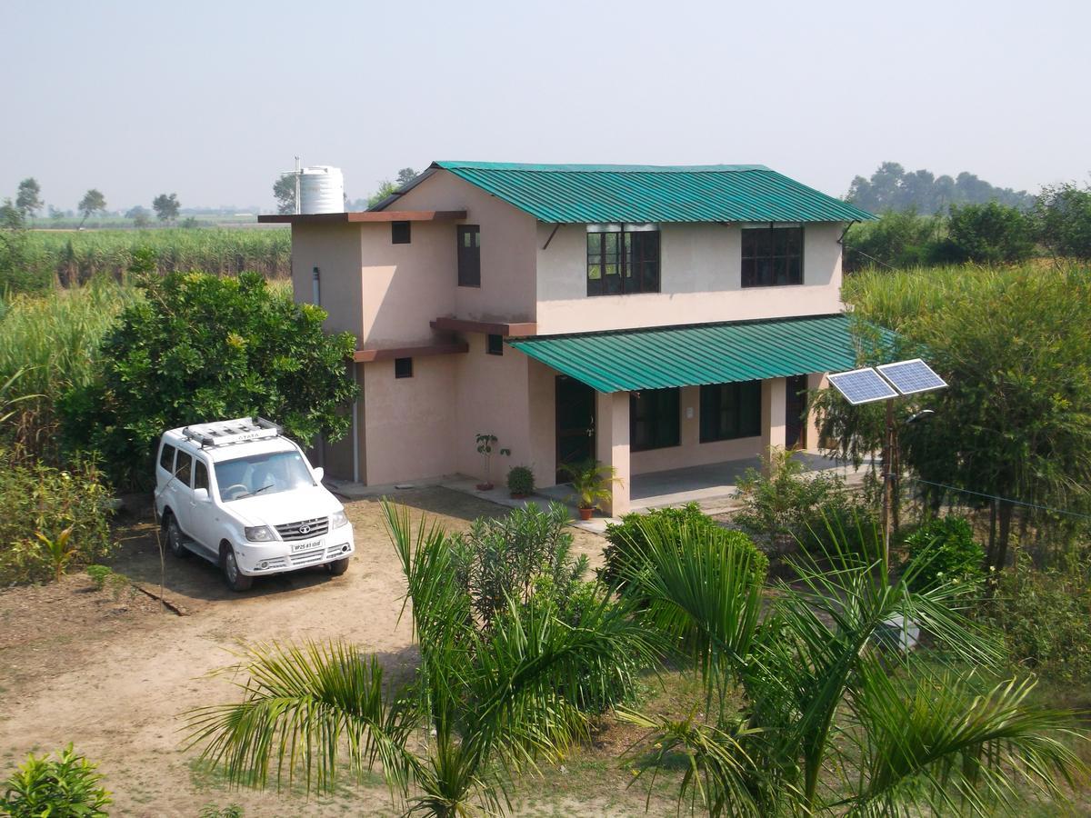 V Resorts Dudhwa Wilderness Camp Lakhimpur Dış mekan fotoğraf