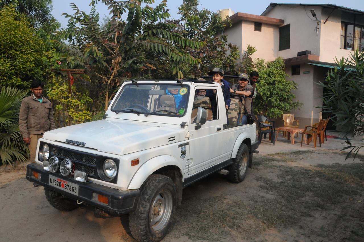 V Resorts Dudhwa Wilderness Camp Lakhimpur Dış mekan fotoğraf